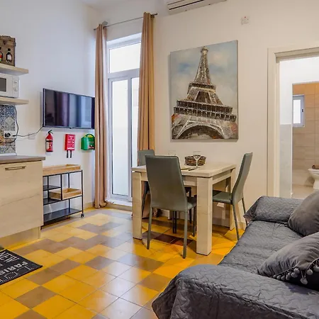 Apartament Family Just Off Sliema 6 - By Solea